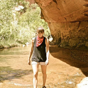 Meet your Posher, Abigail